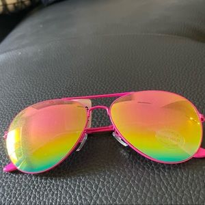 Aviator sunglasses